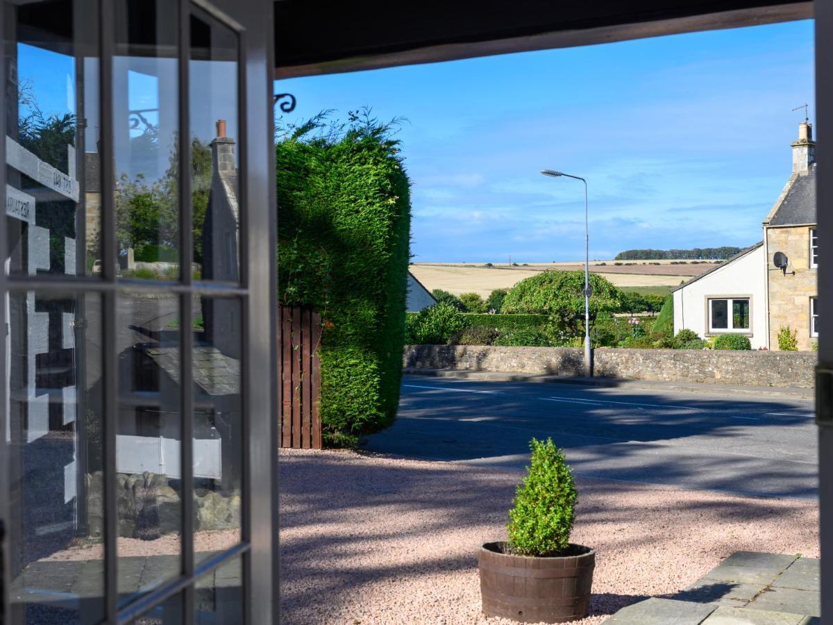 Meldrums Apartments Ceres Eksteriør billede