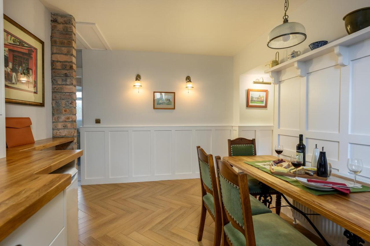 Meldrums Apartments Ceres Eksteriør billede